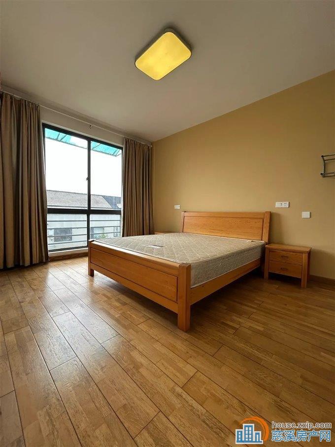 星光家园 精装顶复172平110万