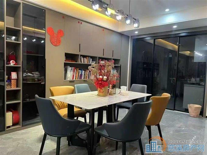 亏血本出售双喜紫园143平+车位豪装直接