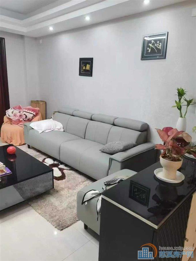 枫华富地134平方+车位储藏间精装修