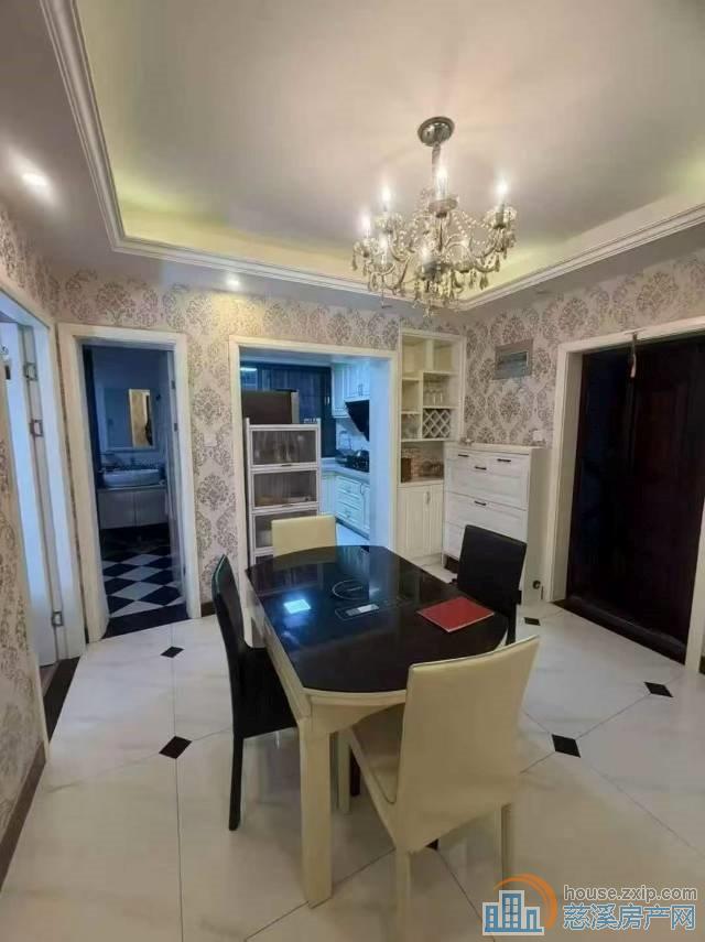 景芳苑4楼77.05平精装58.8万