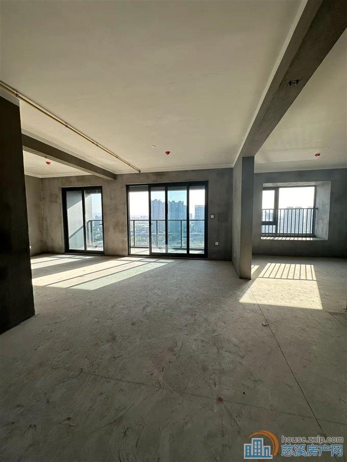 中交玉宸园 129平好楼层带车位198