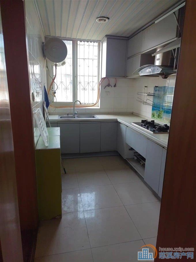 急卖 孙塘新村81平59万首付8万