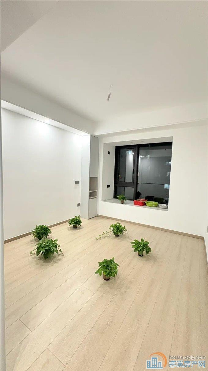 蔚蓝云图花苑95平132万洋房户型好