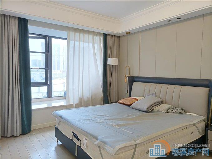 泊江府 精装洋房125平方236万中上层