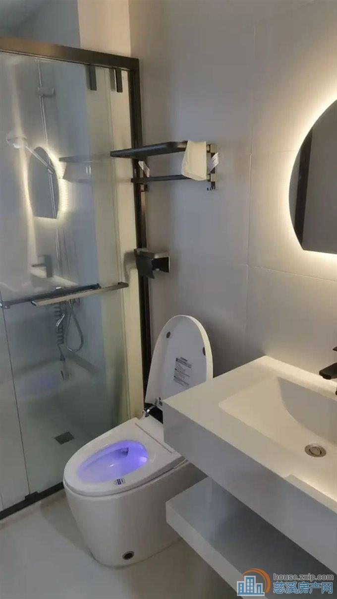 紫阙台 精装三房 月租4300 有车位