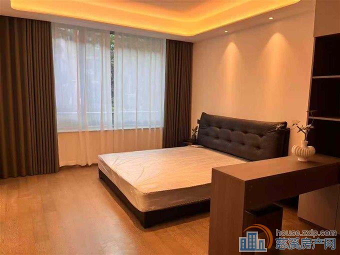 出租慈澜府一期185洋房带车位