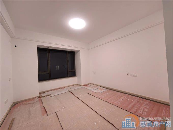 悦华府161平260万9层电梯洋房