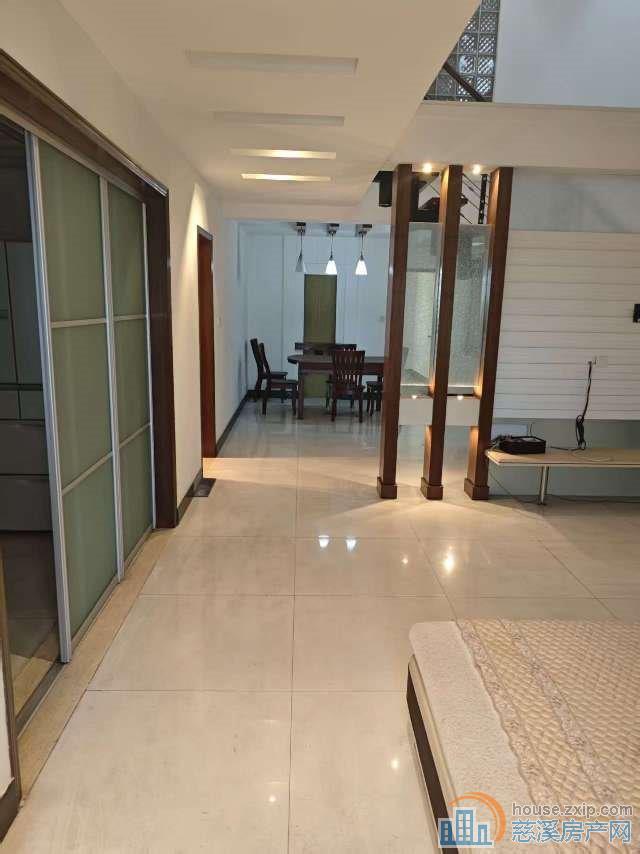 宁都华庭复式198平精装带车位160万直