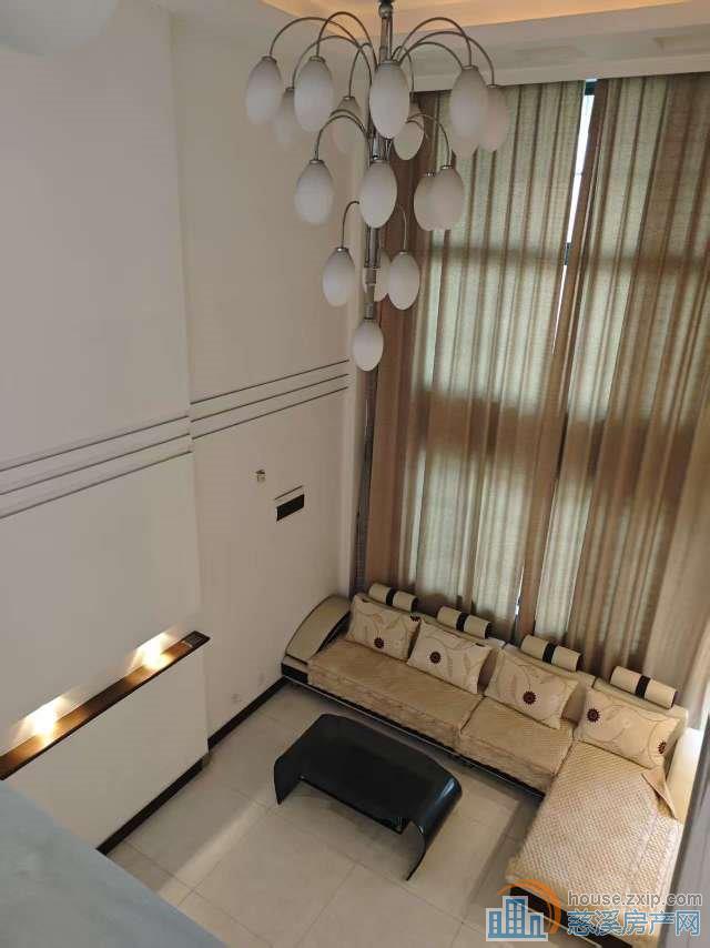 宁都华庭复式198平精装带车位160万直