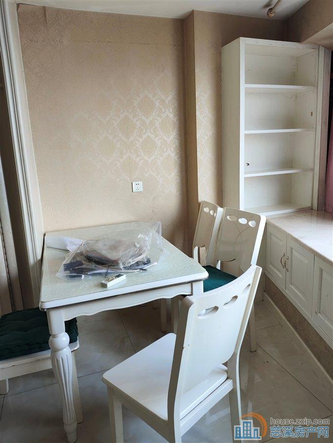 泰悦公寓 精装 中上楼层 三小上林