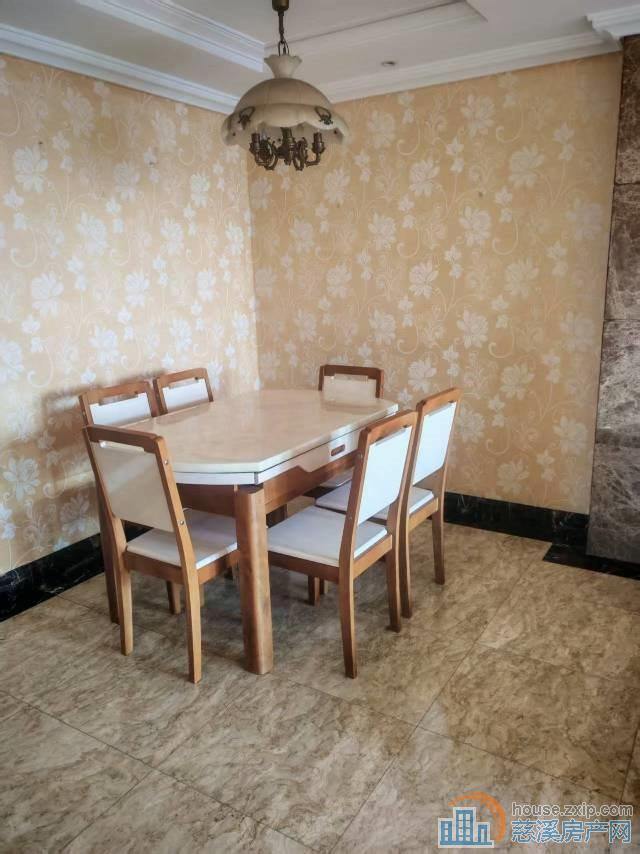 提香公寓90平2室精装车位2700元直