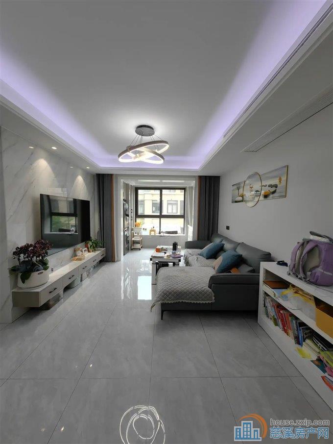 复地御溪雅苑98平119万精装修