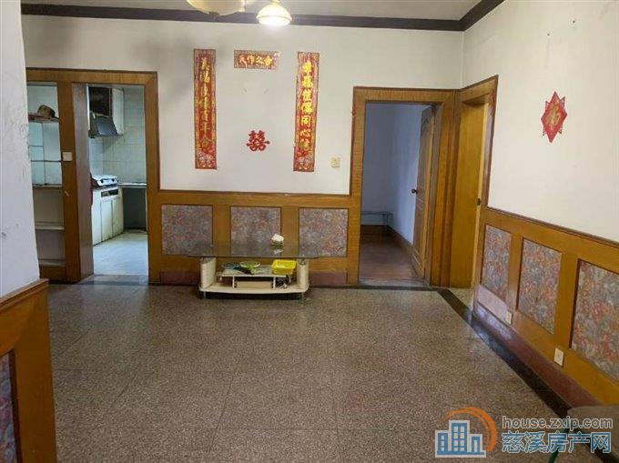 孙塘新村3楼83平带储藏间可读书