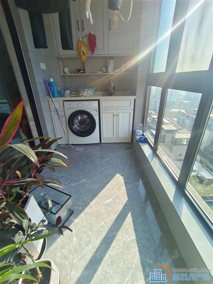 祥生望玥府127平270万好楼层