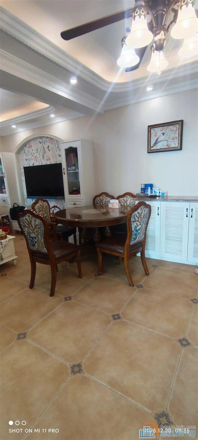 人和家园洋房87平方122万带车位杂物间