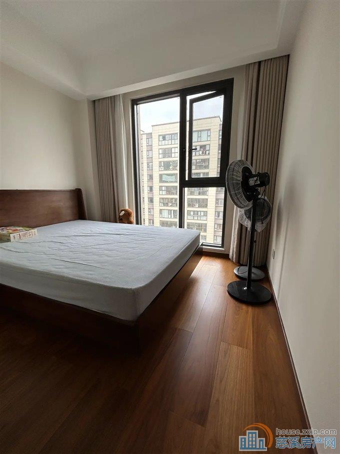 珑玥府 143平 272.8万 精装修