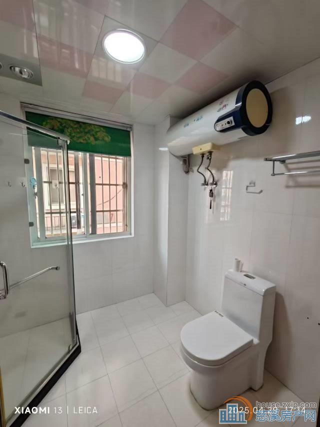 隆兴家园3楼150平车库套精装188万