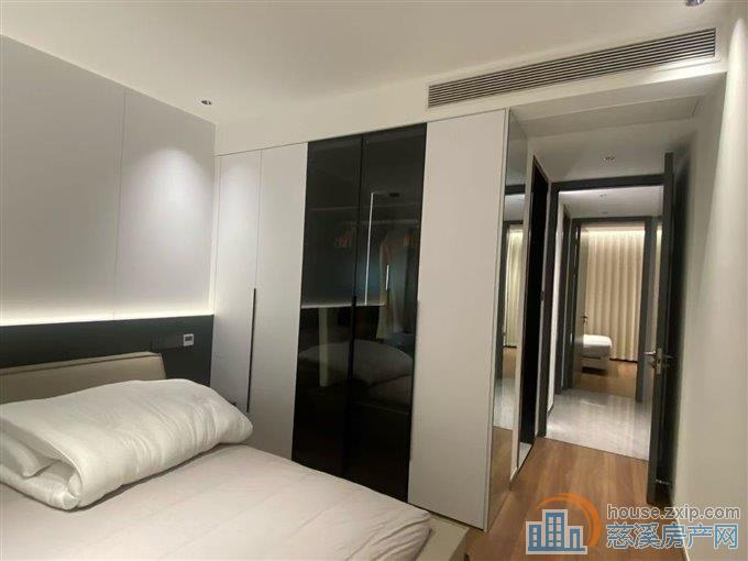 宗汉天铂佳苑豪装143平方168万直接