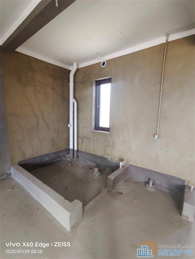 蔚蓝云图精品洋房，85平3房，满2