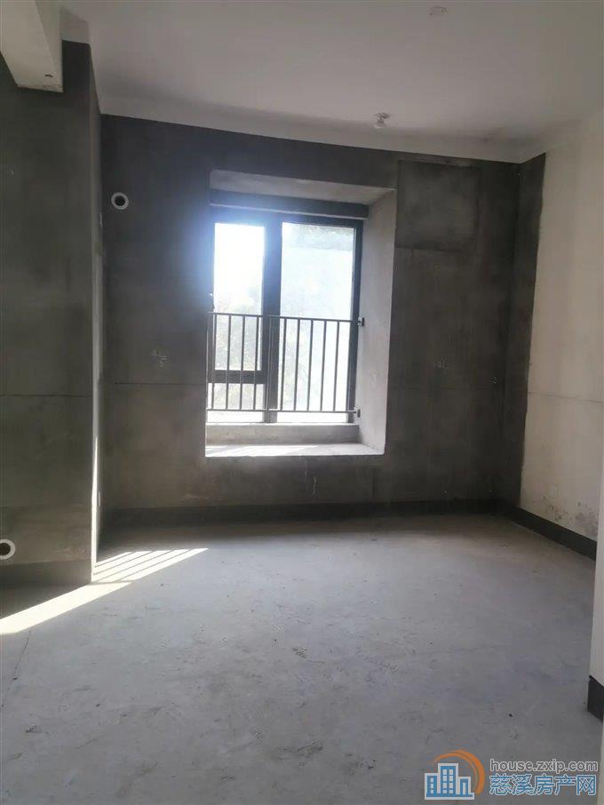 泊江府优质好房，125平仅需235万满2