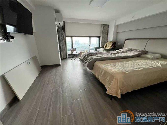 亏本出售广宇大厦精装