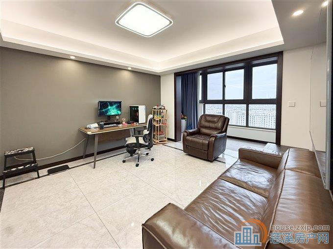 金仕华庭101平155万满五唯一