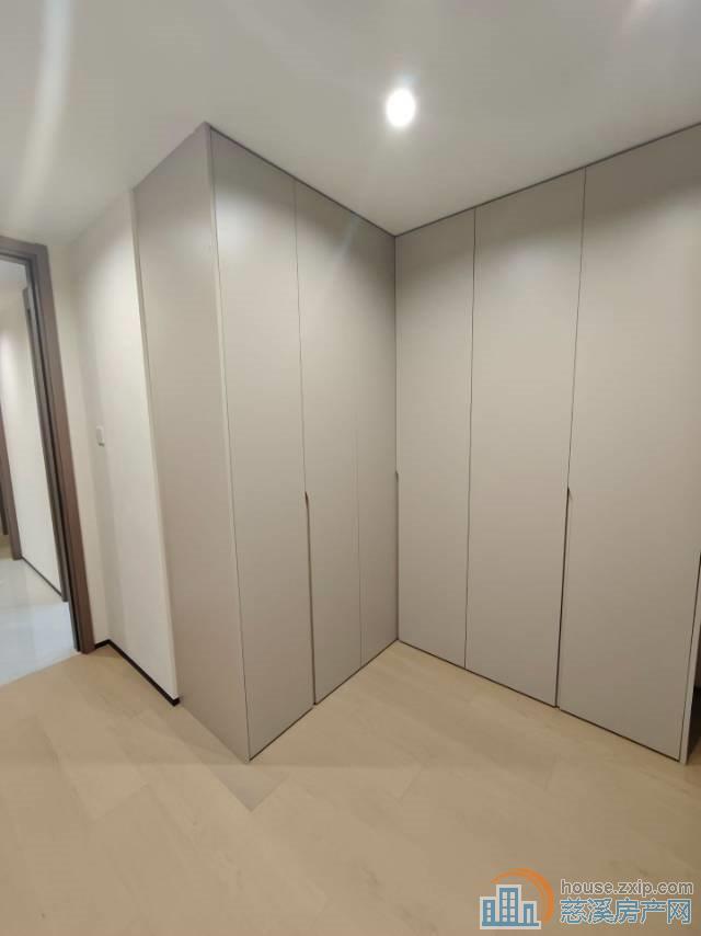 中海湖心半岛全新豪华装修3室直接钥匙在