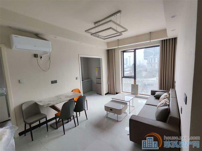 万固臻悦府 东区 新城河新河坊旁