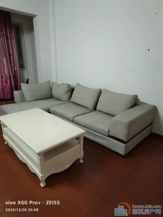 嘉都苑1楼三室两厅两卫装修清爽直接钥匙在