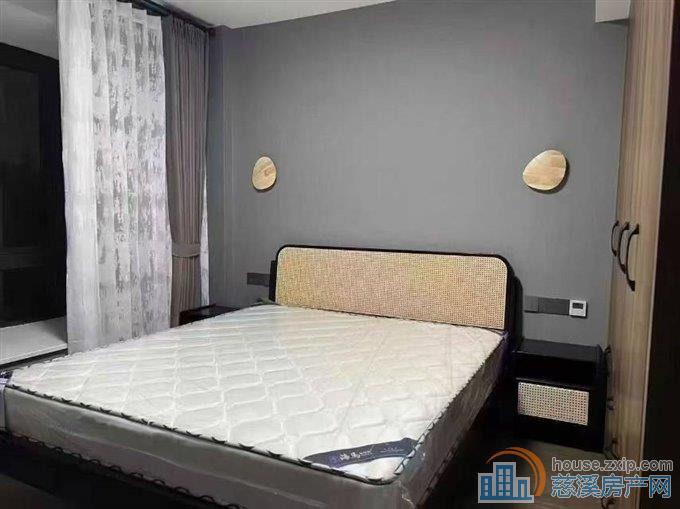 祥生望玥府143平方精装车位268万