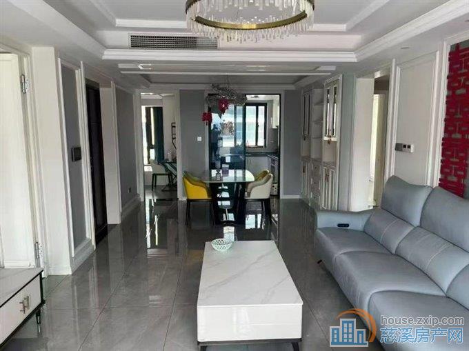 中交盛湖美庐湖景房126平洋房299万