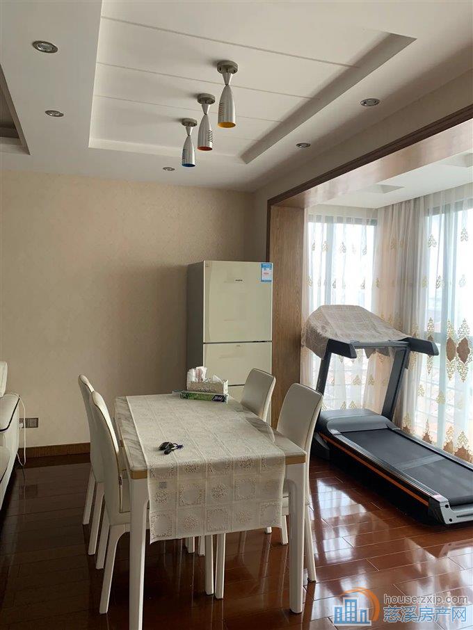 嘉和名苑 精装137平方145万带车位