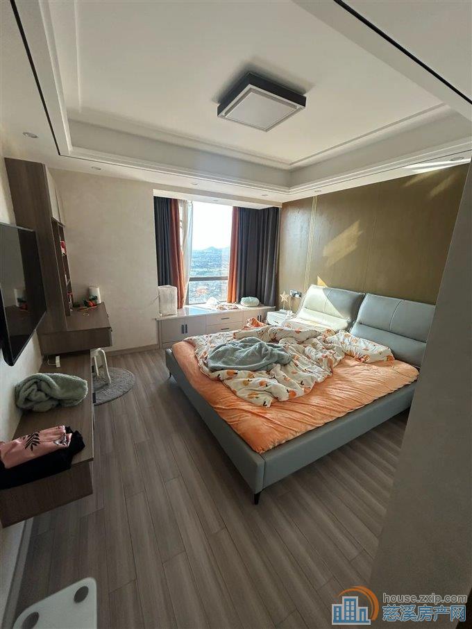 复地御溪雅苑二期    精装40个带车位