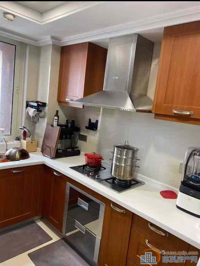 慈溪市中心提香公寓精装修