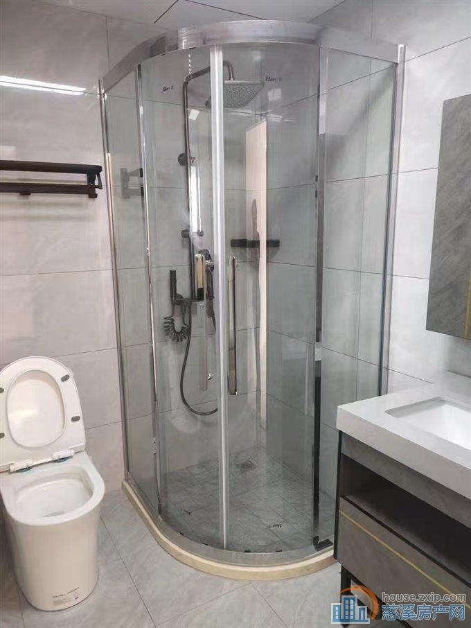 慈吉陪读阳光城100平精装三室3900元