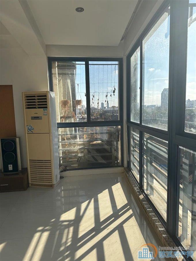 天和家园东区精装125万拎包入住