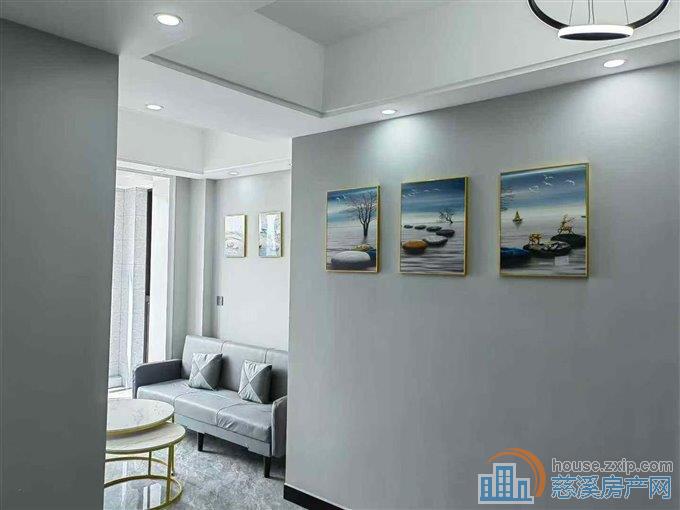 尚德家园63平楼层佳2室精装71.8万