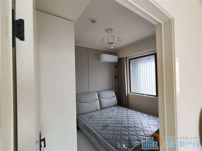 万固臻悦府 东区 新城河新河坊旁