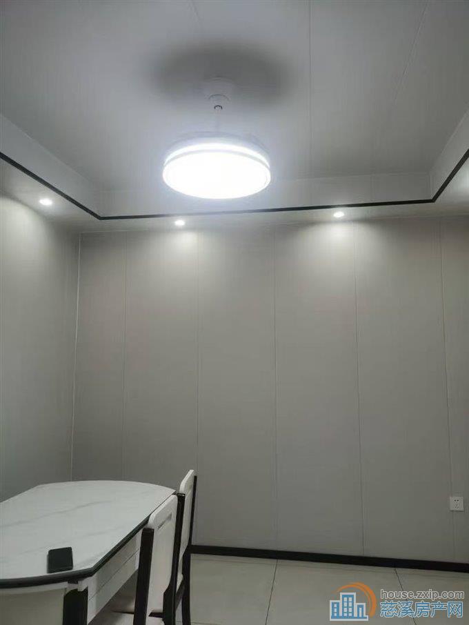 慈溪山庄3楼49平方精装59.8万