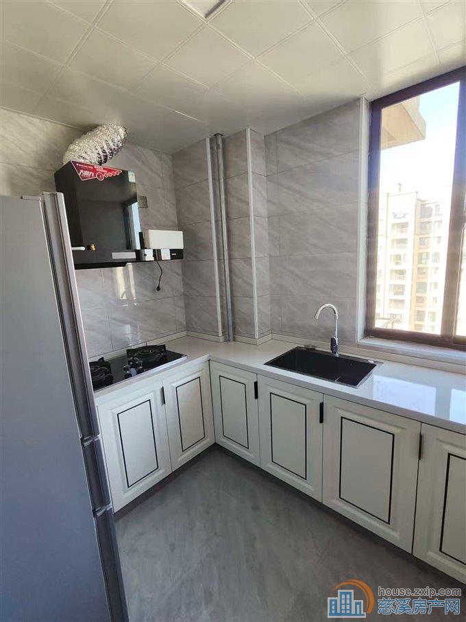 明月湖爱琴海新河坊周边观湖佳苑一室朝北