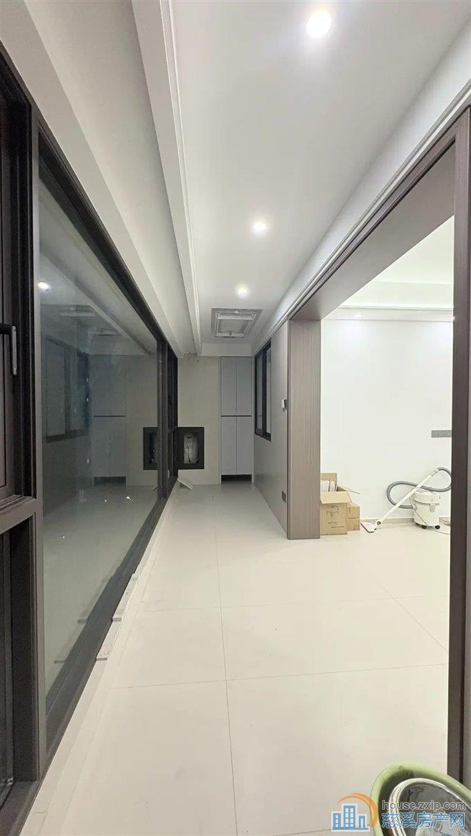 蔚蓝云图花苑95平132万洋房户型好