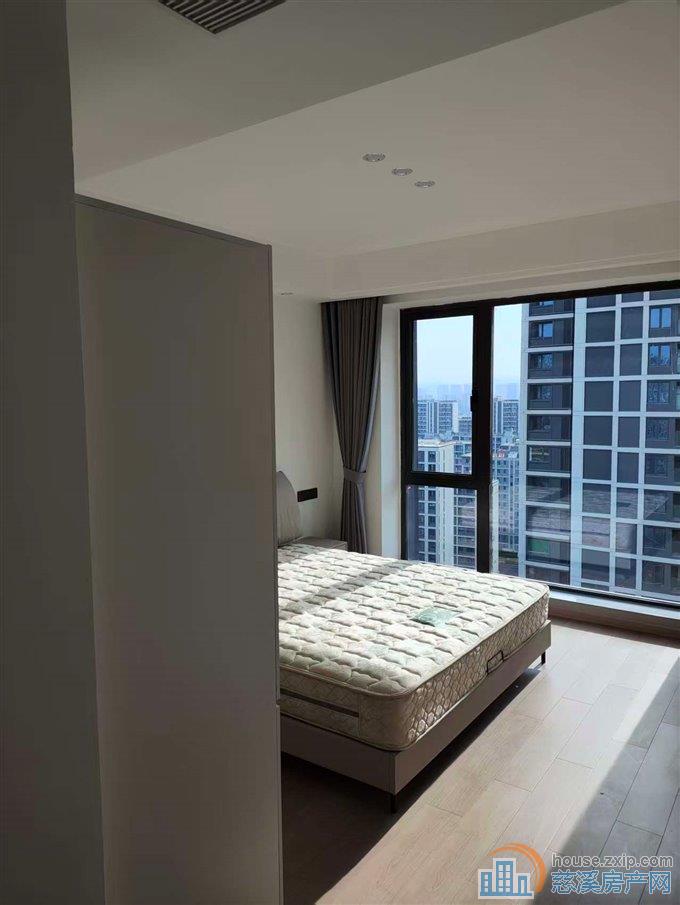 新城河新河坊 万固臻悦府  四室二厅二卫