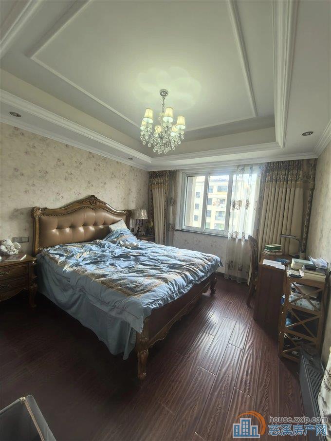 梵石花园160平138万有车位精装修