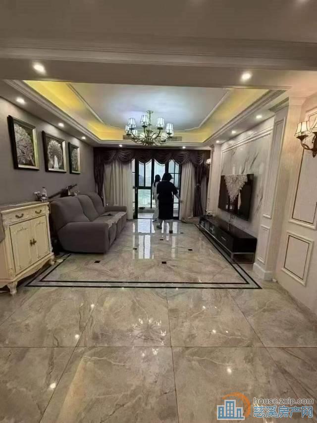 复地御溪雅苑134.9平豪装156.8万