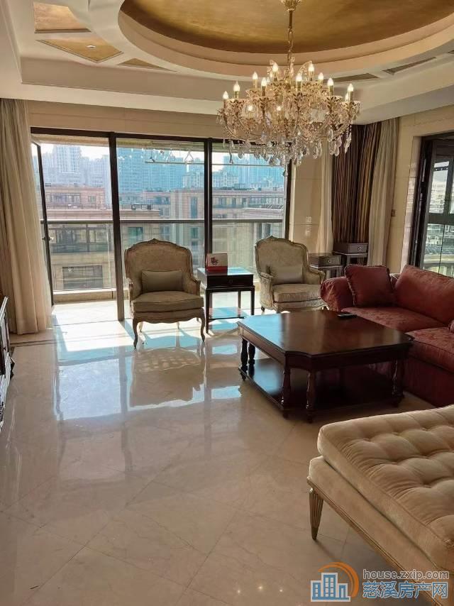 绿城玫瑰园275平500万豪装