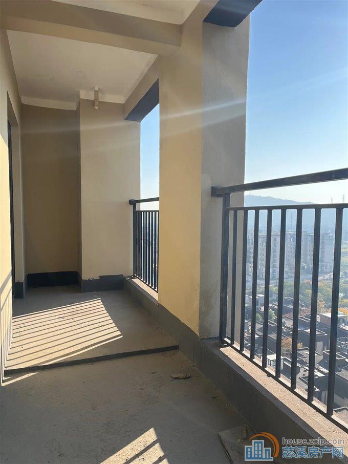 急卖 可砍阳光城翡丽湾 黄金楼层边套