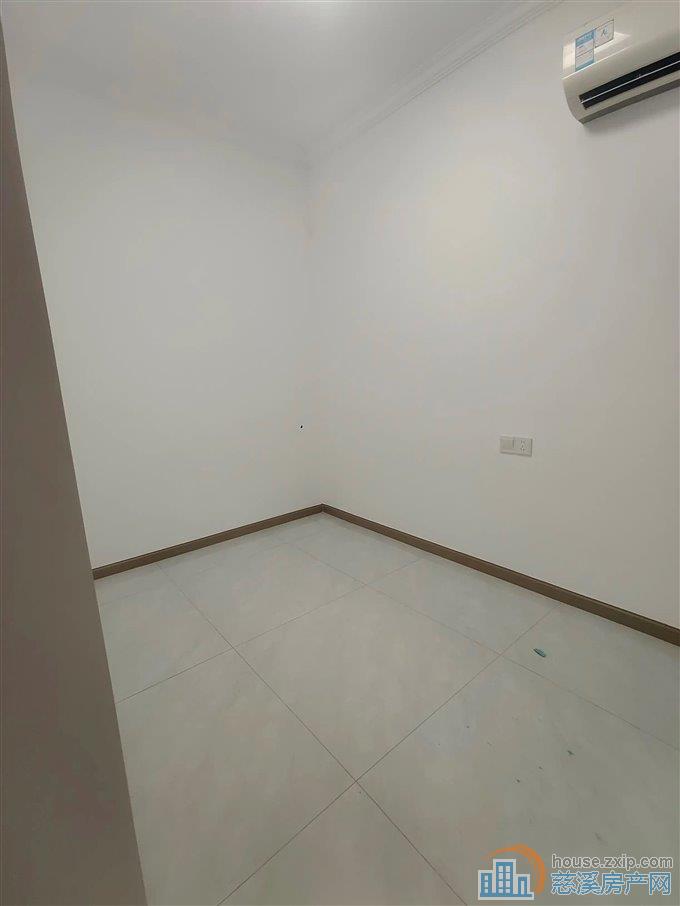 金山书包房75平精装3室仅88万