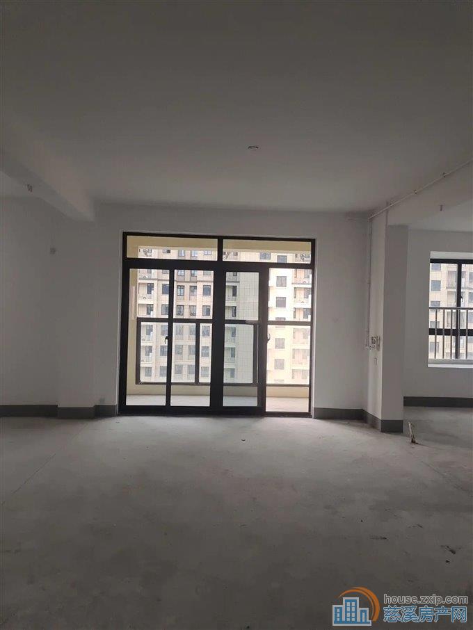 捡漏 观湖佳苑明月湖旁 黄金楼层送车位