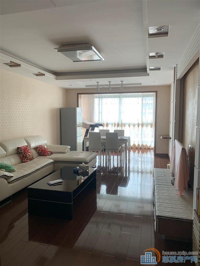 嘉和名苑 精装137平方145万带车位