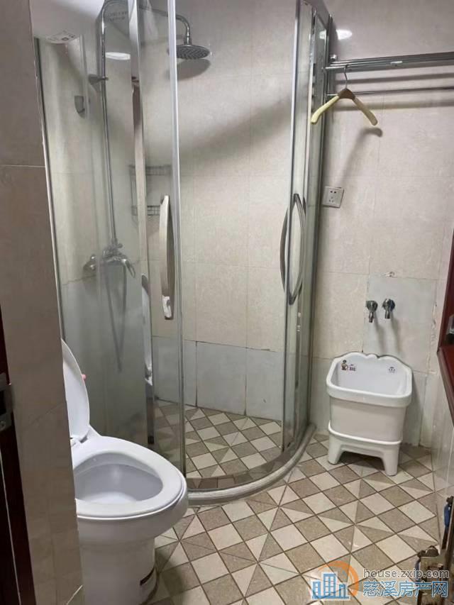 秒杀东方明珠55平59.8万朝南2间好楼层